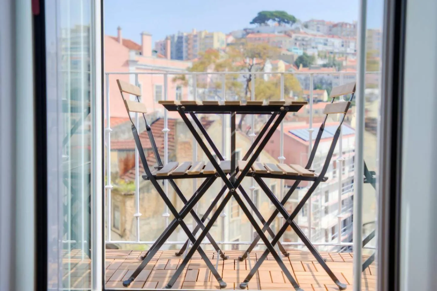 Lisbon Martim Moniz Apartment