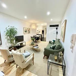 Apartment Carmo's Wonder, Lisbon