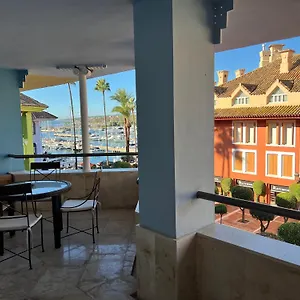 https://apartamento-puerto-sotogrande-marina.es-andalucia.com
